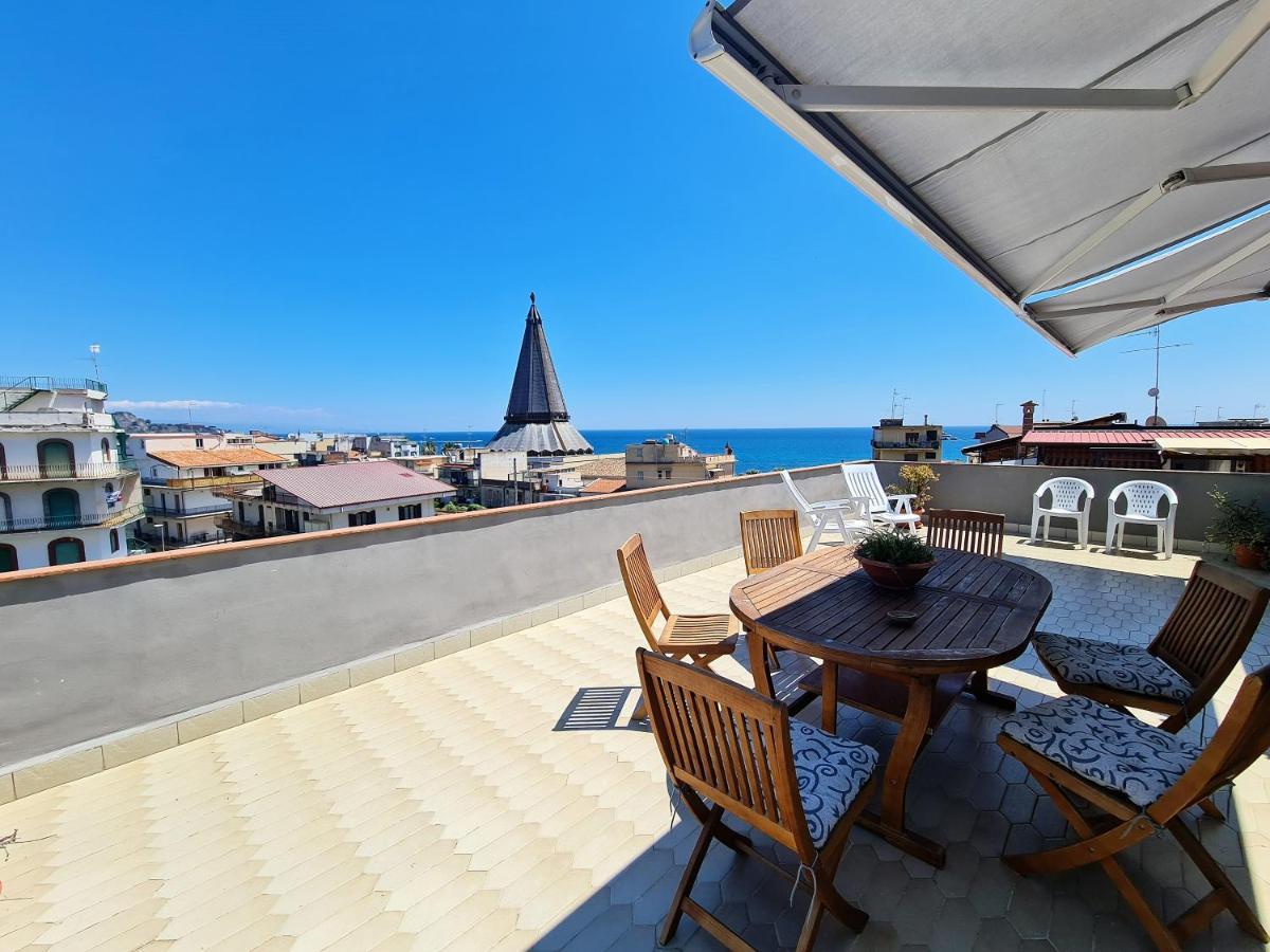 Suite Home Panorama Giardini Naxos Εξωτερικό φωτογραφία